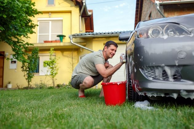 Мыть или не мыть машину на даче?